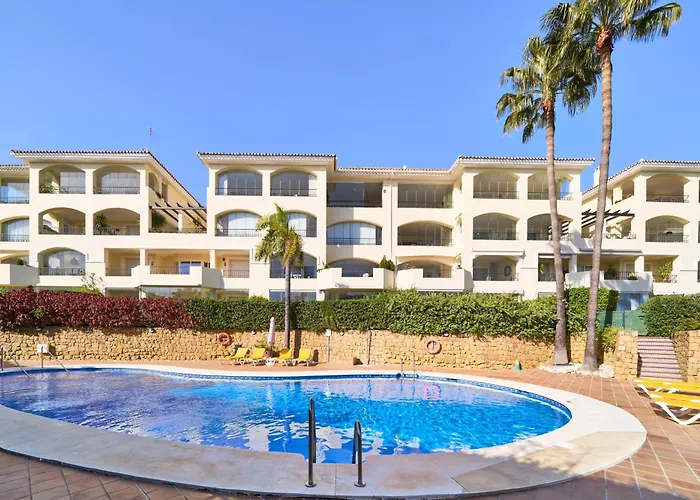 Elviria - *