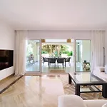 Elviria -